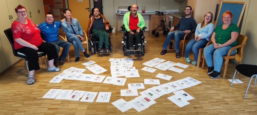 Teilnehmerinnen und Teilnehmer an einem JobFit-Seminar von FRISBI